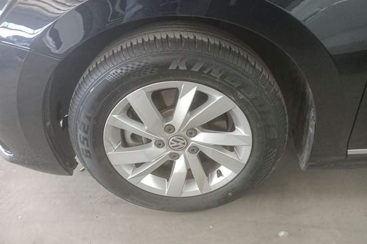 Used Volkswagen Passat New Energy 2019 430 PHEV Hybrid Elite Edition Left Front Wheel Hub