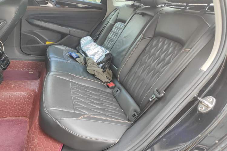 Used Volkswagen Passat New Energy 2019 430 PHEV Hybrid Luxury Edition Left Rear Seat