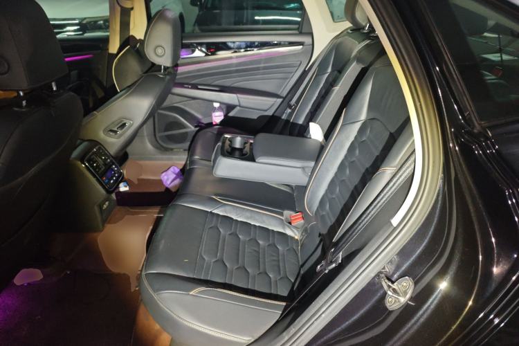 Used Volkswagen Passat New Energy 2019 430 PHEV Hybrid Elite Edition Left Rear Seat