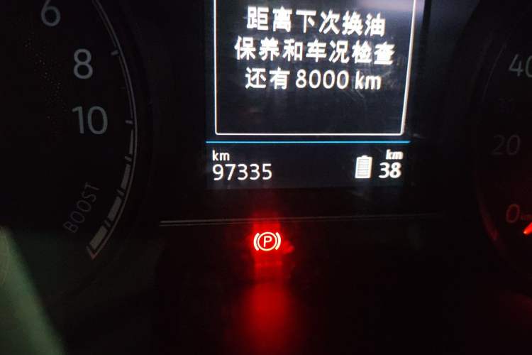 Used Volkswagen Passat New Energy 2019 430 PHEV Hybrid Luxury Edition Odometer Close Up