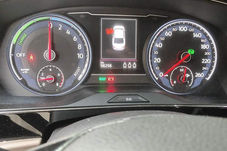 Used Volkswagen Passat New Energy 2019 430 PHEV Hybrid Luxury Edition Odometer Close Up