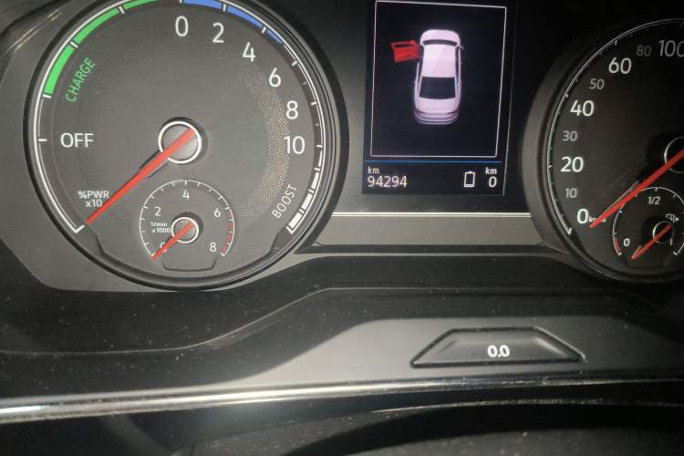 Used Volkswagen Passat New Energy 2019 430 PHEV Hybrid Elite Edition Odometer Close Up