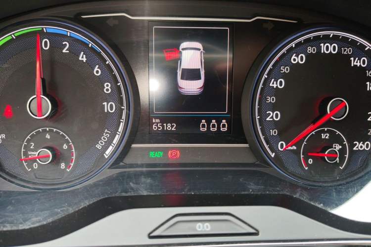 Used Volkswagen Passat New Energy 2019 430 PHEV Hybrid Elite Edition Odometer Close Up