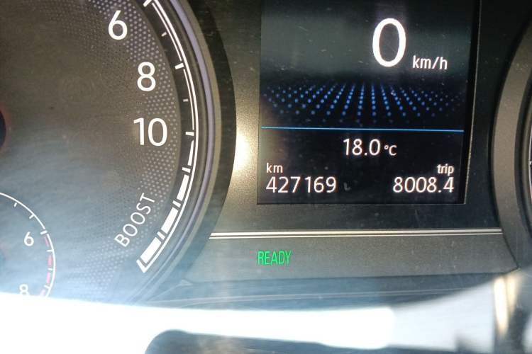 Used Volkswagen Passat New Energy 2019 430 PHEV Hybrid Elite Edition Odometer Close Up