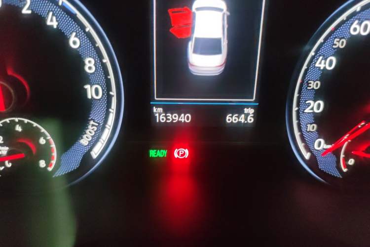 Used Volkswagen Passat New Energy 2019 430 PHEV Hybrid Elite Edition Odometer Close Up