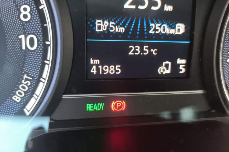 Used Volkswagen Passat New Energy 2019 430 PHEV Hybrid Elite Edition Odometer Close Up