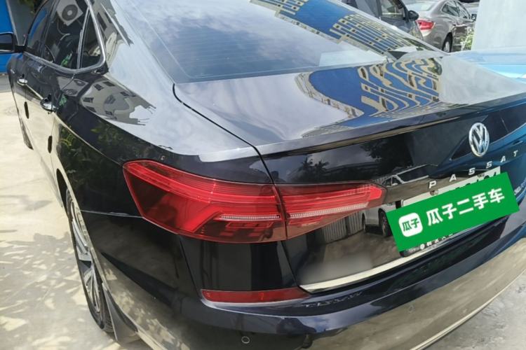 Used Volkswagen Passat New Energy 2019 430 PHEV Hybrid Elite Edition Rear Left 45 Deg