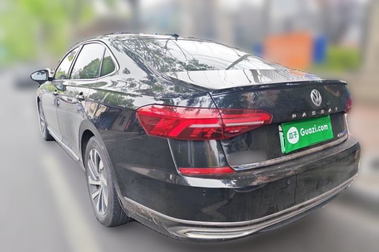 Used Volkswagen Passat New Energy 2019 430 PHEV Hybrid Luxury Edition Rear Left 45 Deg