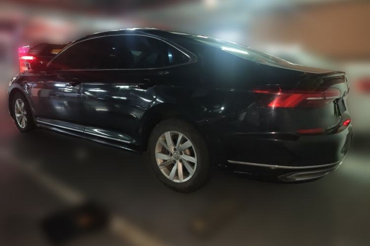 Used Volkswagen Passat New Energy 2019 430 PHEV Hybrid Elite Edition Rear Left 45 Deg