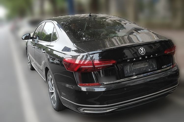 Used Volkswagen Passat New Energy 2019 430 PHEV Hybrid Luxury Edition Rear Left 45 Deg