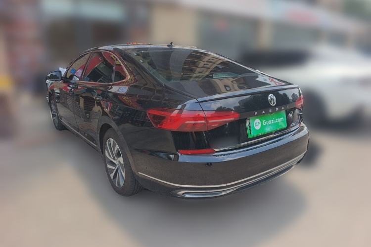 Used Volkswagen Passat New Energy 2019 430 PHEV Hybrid Luxury Edition Rear Left 45 Deg