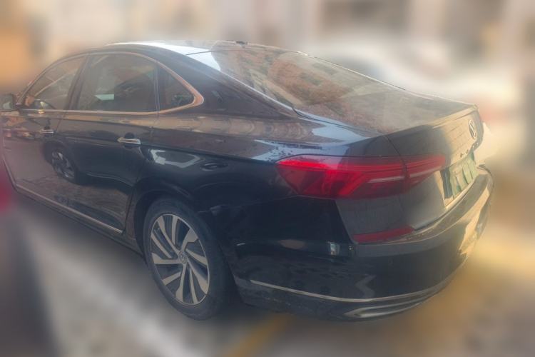 Used Volkswagen Passat New Energy 2019 430 PHEV Hybrid Luxury Edition Rear Left 45 Deg