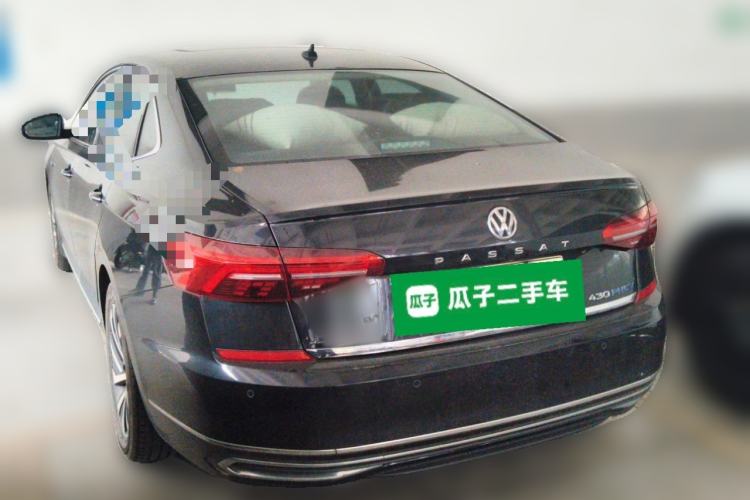 Used Volkswagen Passat New Energy 2019 430 PHEV Hybrid Luxury Edition Rear Left 45 Deg