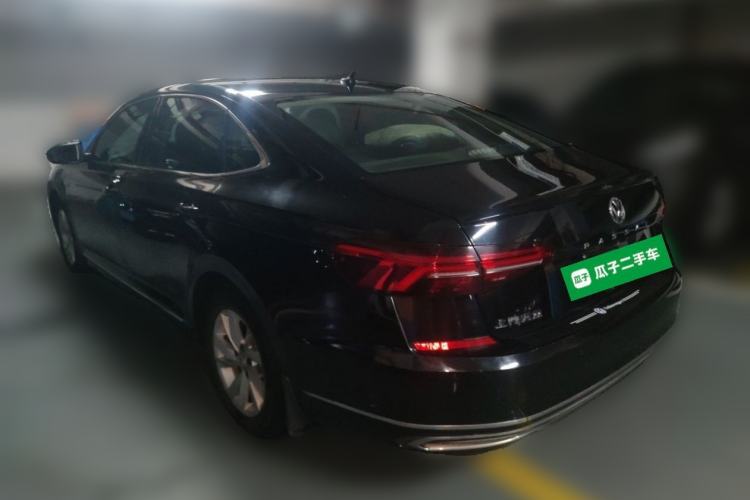 Used Volkswagen Passat New Energy 2019 430 PHEV Hybrid Elite Edition Rear Left 45 Deg