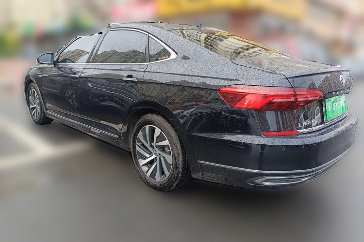 Used Volkswagen Passat New Energy 2019 430 PHEV Hybrid Luxury Edition Rear Left 45 Deg