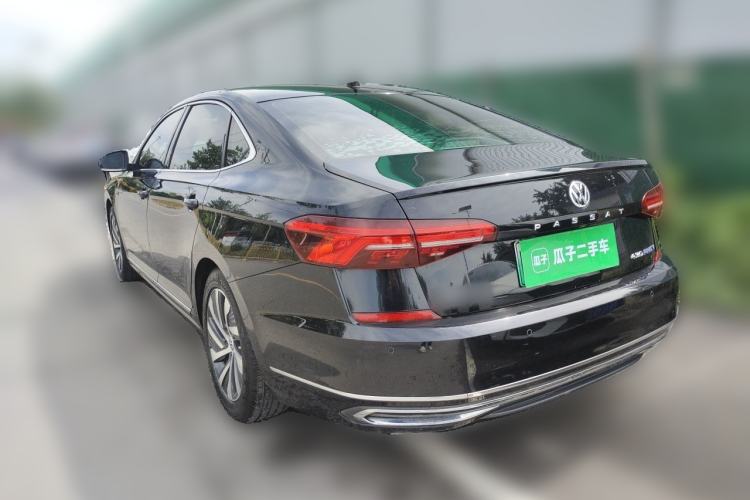 Used Volkswagen Passat New Energy 2019 430 PHEV Hybrid Elite Edition Rear Left 45 Deg