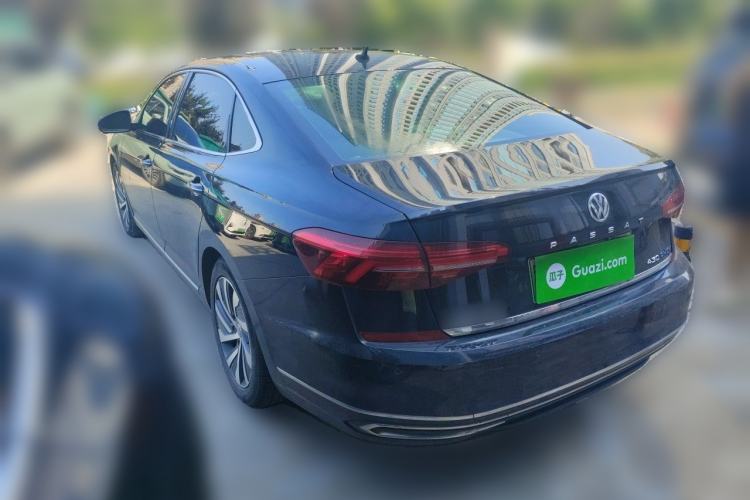 Used Volkswagen Passat New Energy 2019 430 PHEV Hybrid Luxury Edition Rear Left 45 Deg