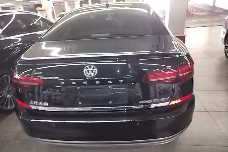 Used Volkswagen Passat New Energy 2019 430 PHEV Hybrid Luxury Edition Rear