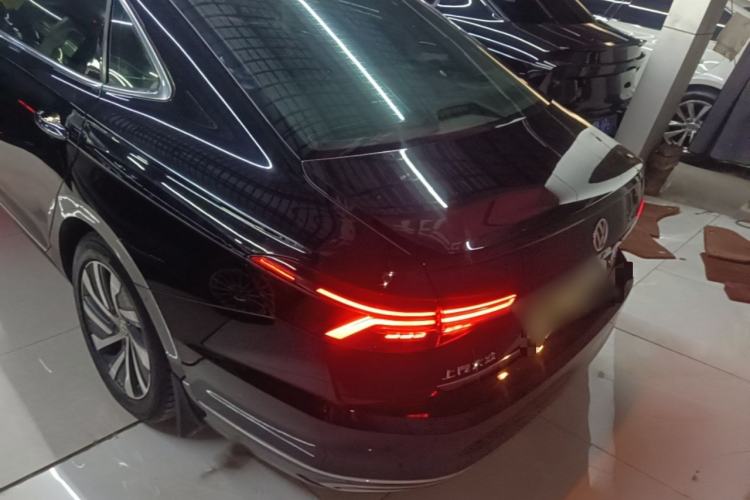 Used Volkswagen Passat New Energy 2019 430 PHEV Hybrid Luxury Edition Rear