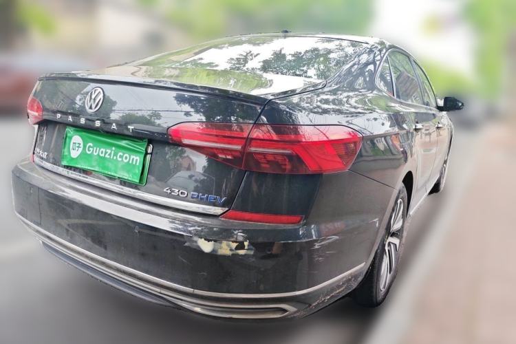Used Volkswagen Passat New Energy 2019 430 PHEV Hybrid Luxury Edition Rear Right 45 Deg