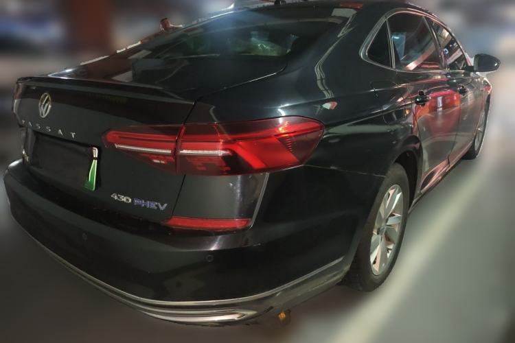Used Volkswagen Passat New Energy 2019 430 PHEV Hybrid Elite Edition Rear Right 45 Deg