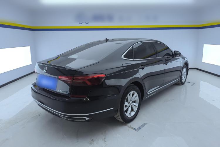 Used Volkswagen Passat New Energy 2019 430 PHEV Hybrid Elite Edition Rear Right 45 Deg