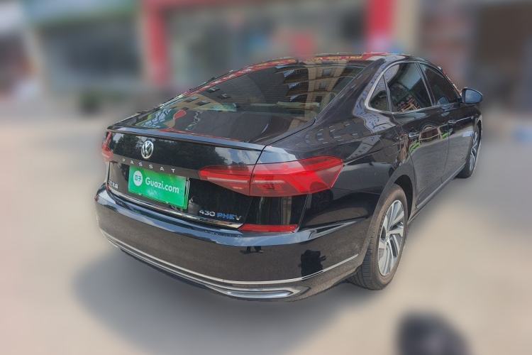 Used Volkswagen Passat New Energy 2019 430 PHEV Hybrid Luxury Edition Rear Right 45 Deg