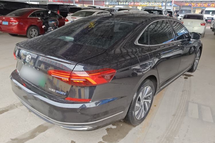 Used Volkswagen Passat New Energy 2019 430 PHEV Hybrid Elite Edition Rear Right 45 Deg