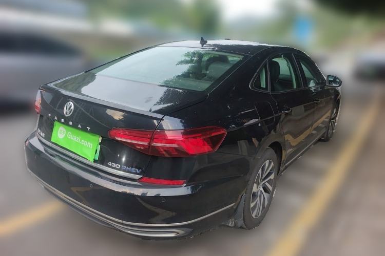 Used Volkswagen Passat New Energy 2019 430 PHEV Hybrid Luxury Edition Rear Right 45 Deg