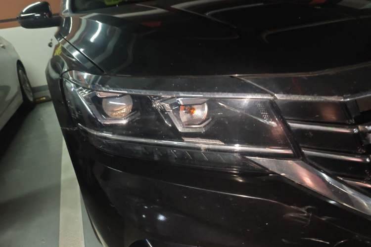 Used Volkswagen Passat New Energy 2019 430 PHEV Hybrid Elite Edition Right Front Headlight