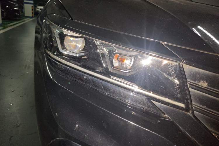 Used Volkswagen Passat New Energy 2019 430 PHEV Hybrid Elite Edition Right Front Headlight