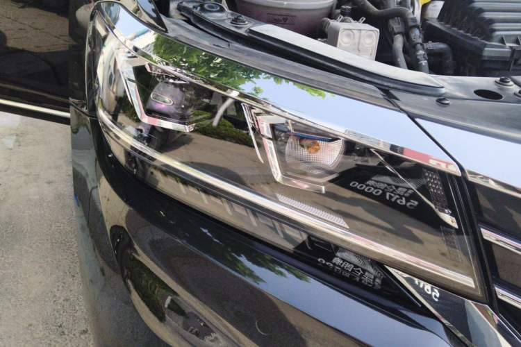 Used Volkswagen Passat New Energy 2019 430 PHEV Hybrid Elite Edition Right Front Headlight