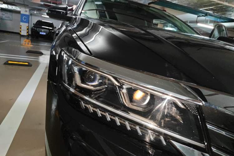 Used Volkswagen Passat New Energy 2019 430 PHEV Hybrid Luxury Edition Right Front Headlight