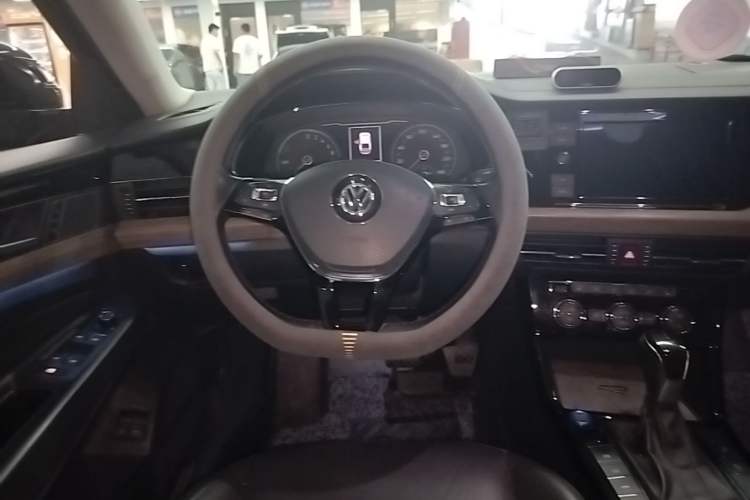 Used Volkswagen Passat New Energy 2019 430 PHEV Hybrid Luxury Edition Steering Wheel