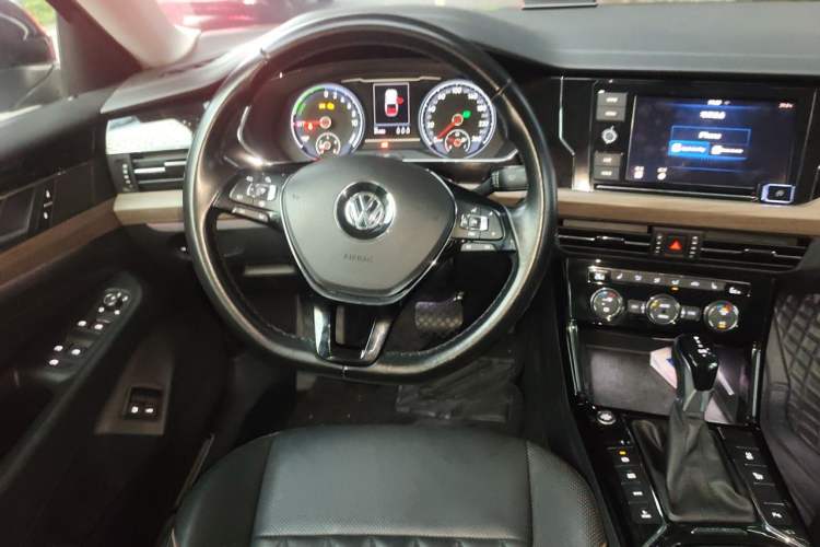 Used Volkswagen Passat New Energy 2019 430 PHEV Hybrid Luxury Edition Steering Wheel