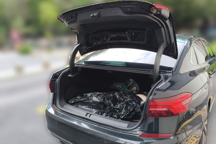 Used Volkswagen Passat New Energy 2019 430 PHEV Hybrid Luxury Edition Trunk