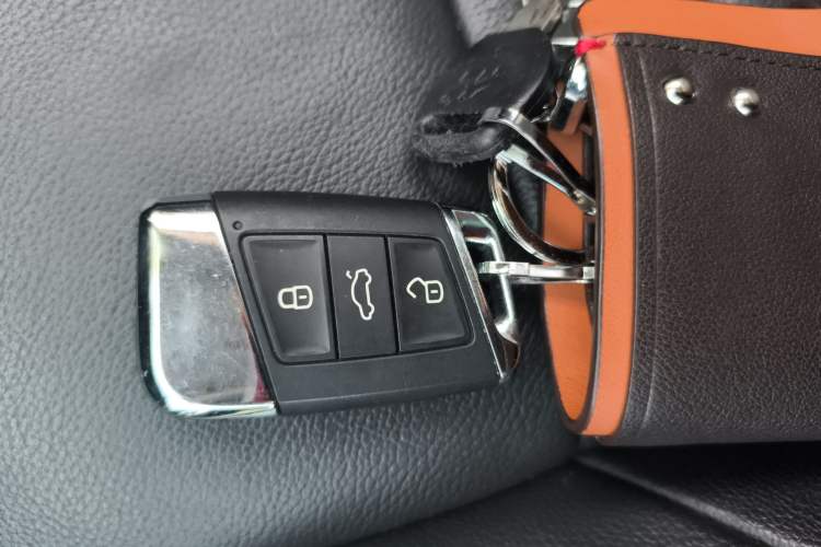 Used Volkswagen Passat New Energy 2019 430 PHEV Hybrid Elite Edition Vehicle Key