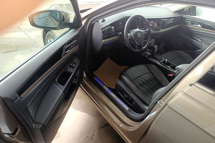 Used Volkswagen Passat New Energy 2019 430 PHEV Hybrid Luxury Edition Driver Seat