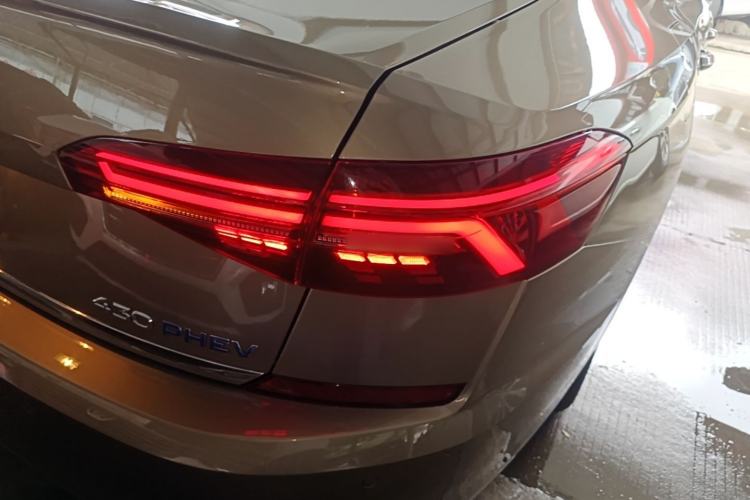 Used Volkswagen Passat New Energy 2019 430 PHEV Hybrid Luxury Edition Exterior 3