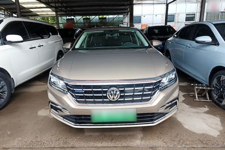 Used Volkswagen Passat New Energy 2019 430 PHEV Hybrid Luxury Edition Front