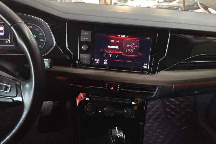 Used Volkswagen Passat New Energy 2019 430 PHEV Hybrid Luxury Edition Audio And AC Panel