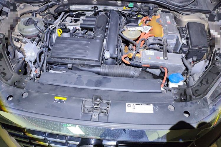 Used Volkswagen Passat New Energy 2019 430 PHEV Hybrid Luxury Edition Engine Bay