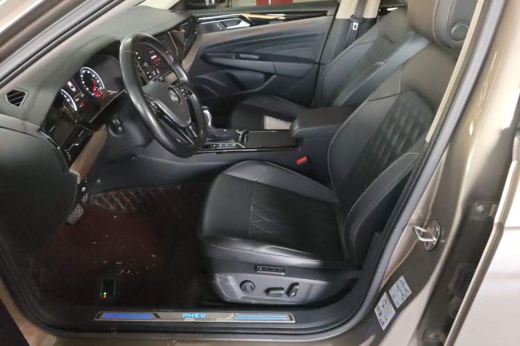 Used Volkswagen Passat New Energy 2019 430 PHEV Hybrid Luxury Edition Left Front Seat
