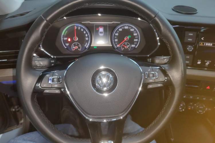 Used Volkswagen Passat New Energy 2019 430 PHEV Hybrid Luxury Edition Steering Wheel