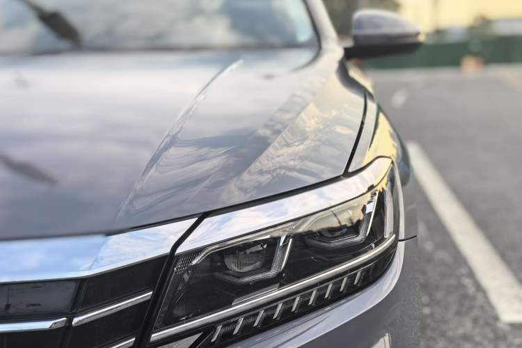 Used Volkswagen Passat New Energy 2019 430 PHEV Hybrid Luxury Edition Left Front Headlight