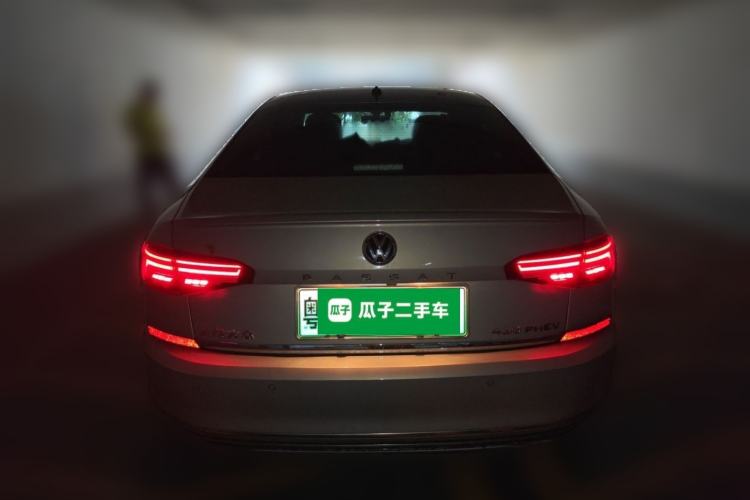 Used Volkswagen Passat New Energy 2019 430 PHEV Hybrid Luxury Edition Rear