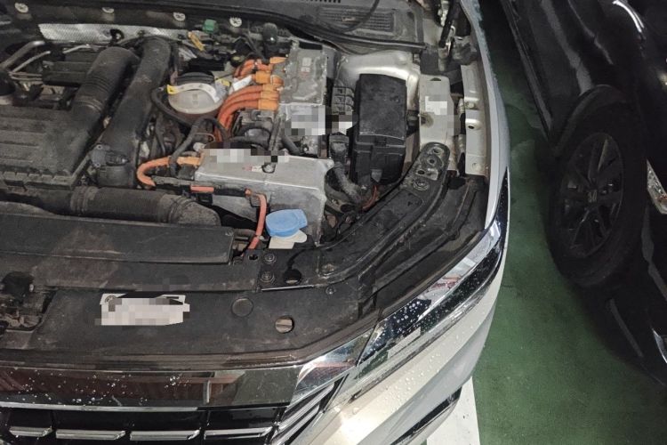 Used Volkswagen Passat New Energy 2019 430 PHEV Hybrid Luxury Edition Engine Bay Left