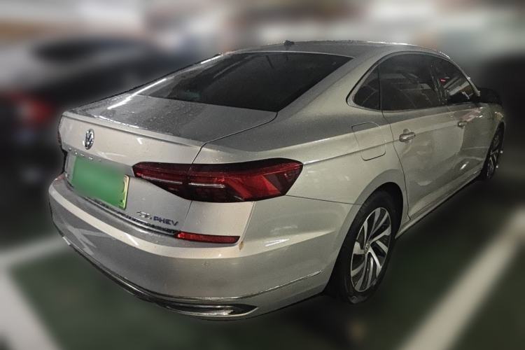 Used Volkswagen Passat New Energy 2019 430 PHEV Hybrid Luxury Edition Rear Right 45 Deg