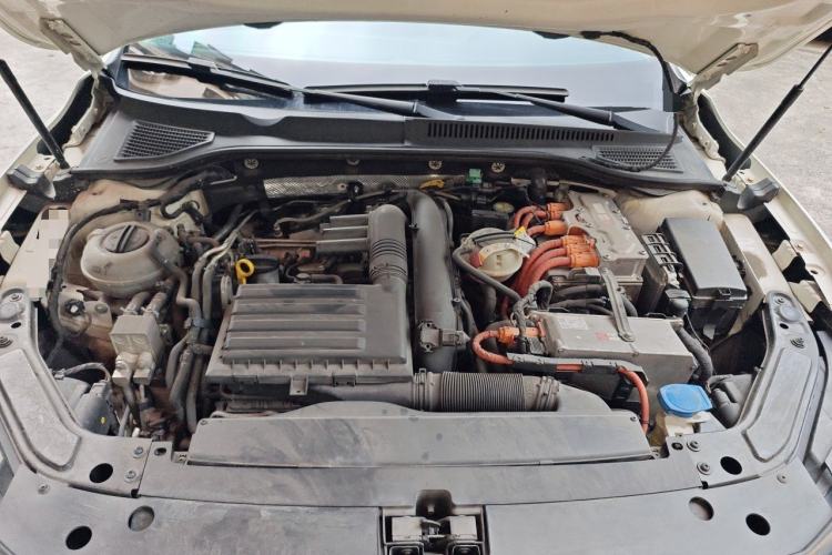 Used Volkswagen Passat New Energy 2019 430 PHEV Hybrid Luxury Edition Engine Bay