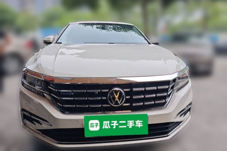 Used Volkswagen Passat New Energy 2019 430 PHEV Hybrid Luxury Edition Front